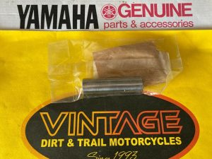 yamaha, pin , piston ,214-11633-00 ,pin1