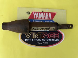 Yamaha 122-14786-20 , ARRESTER, SPARK , STST14