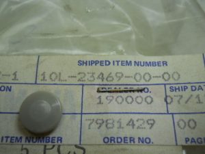 Yamaha,10L-23469-00-00 CAP, BOLT , cap5