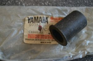 s-l1600 Yamaha 90386-18099-00 BUSH ,fr8