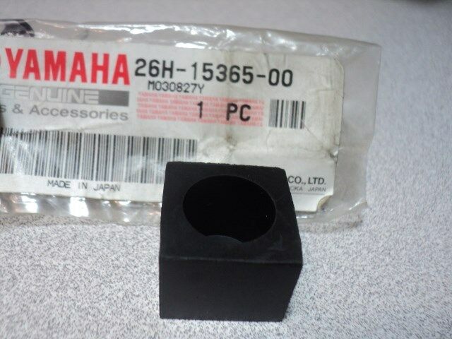 Yamaha 26H-15365-00-00 GROMMET , ru7