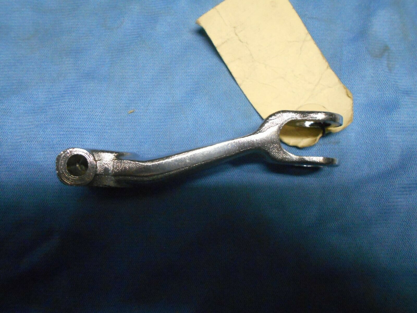Yamaha,137-25355-00 , LEVER, CAMSHAFT , L5
