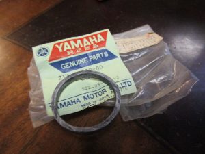 Yamaha 214-23163-00-00 291-23163-61-00, packing, lamp stay , r13