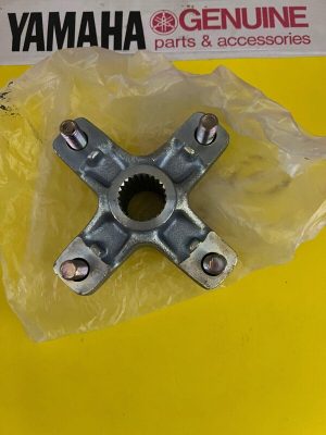 s-l1600 Yamaha 2XJ-25383-00-00 Superseded by 2XJ-25383-50-00 - COLLAR, WHEEL , bul24
