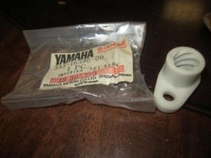 Yamaha, 353-16396-00,HOUSING, PUSH SCREW , cl6