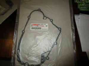yamaha , gasket cover, crankcase right ,401-15451-00-00, new # 3ul -15451-00,   gsk12