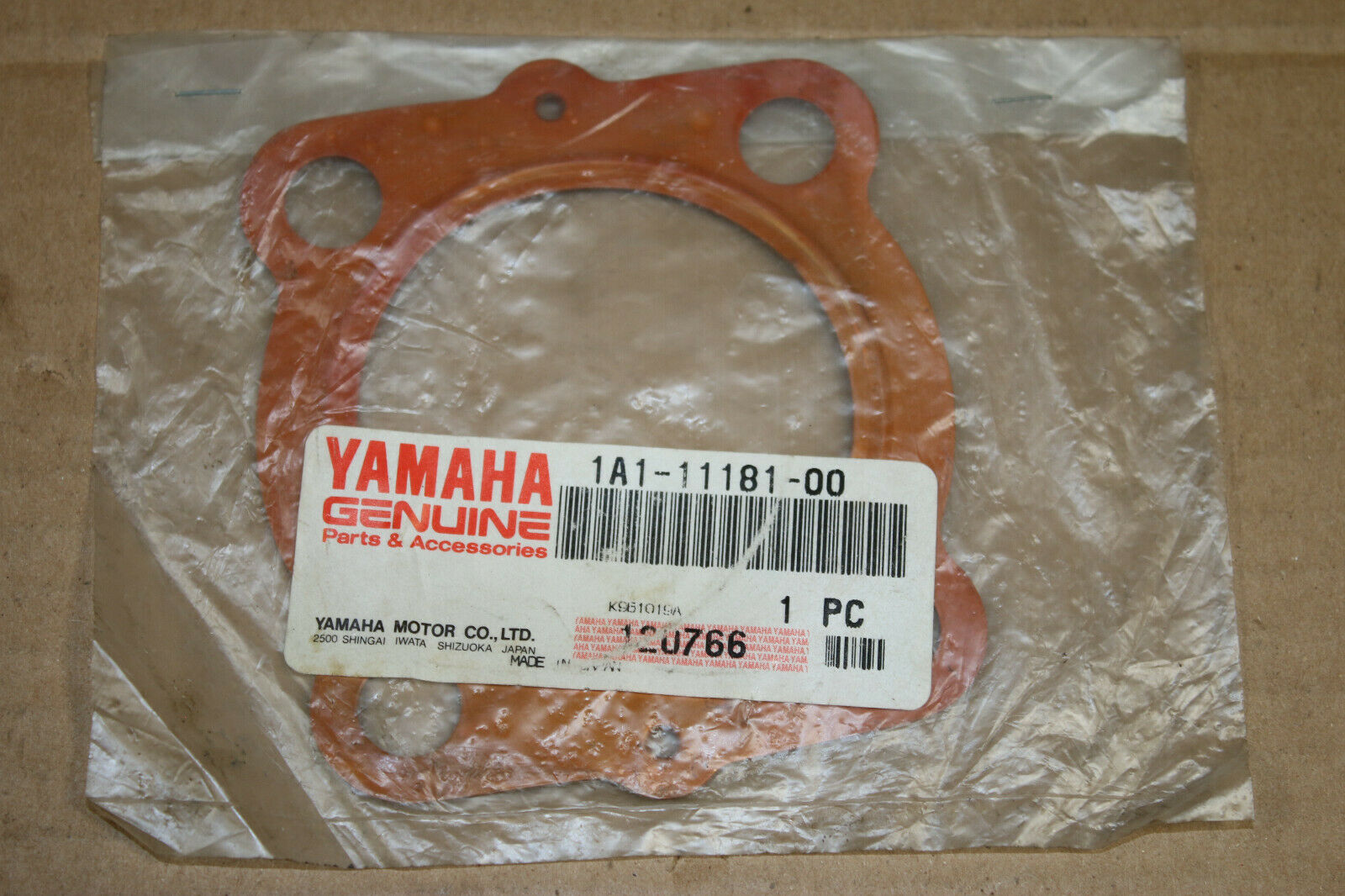 yamaha , Gasket, Cylinder Head 1,  1A1-11181-00-00     hg6