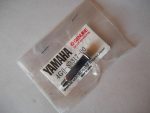 Yamaha 4G0-83317-00-00 BOLT, FLASHER 1, b1