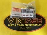 Yamaha 2GU-23872-00-00 HOLDER, BEARING , fr8