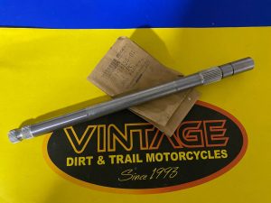 Yamaha ,Shaft, Shift 214-18125-01-00 ,DT1,DT2,DT3,RT1,RT2,RT3 , tr7