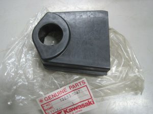 s-l1600-1 Kawasaki , 12053-1047, kfr2