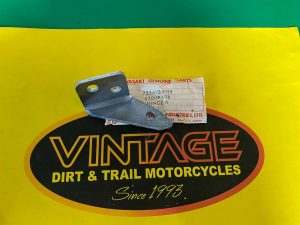 $_57 Kawasaki 53009-006 HINGE A , kfr2