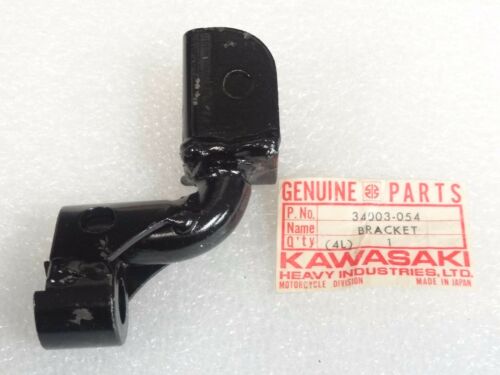 Kawasaki 34003-054 BRACKET,FOOTREST,R.H kfr2