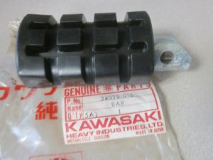 s-l1600 Kawasaki 34028-016 Superseded by 34027-1115 - STEP-ASSY,FR,RH kbulk3