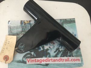 Yamaha ,1J3-23131-01-33 ,COVER, UPPER 2 | YAMAHA BLK ,blk11