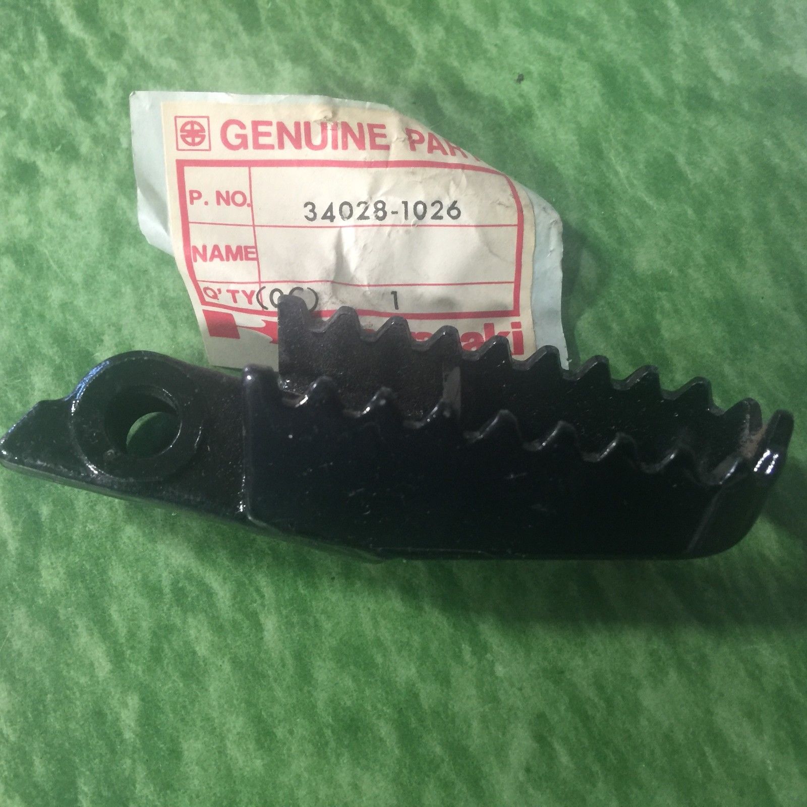 Kawasaki, 34028-1026 , STEP,FOOTREST,L.H , kbul2