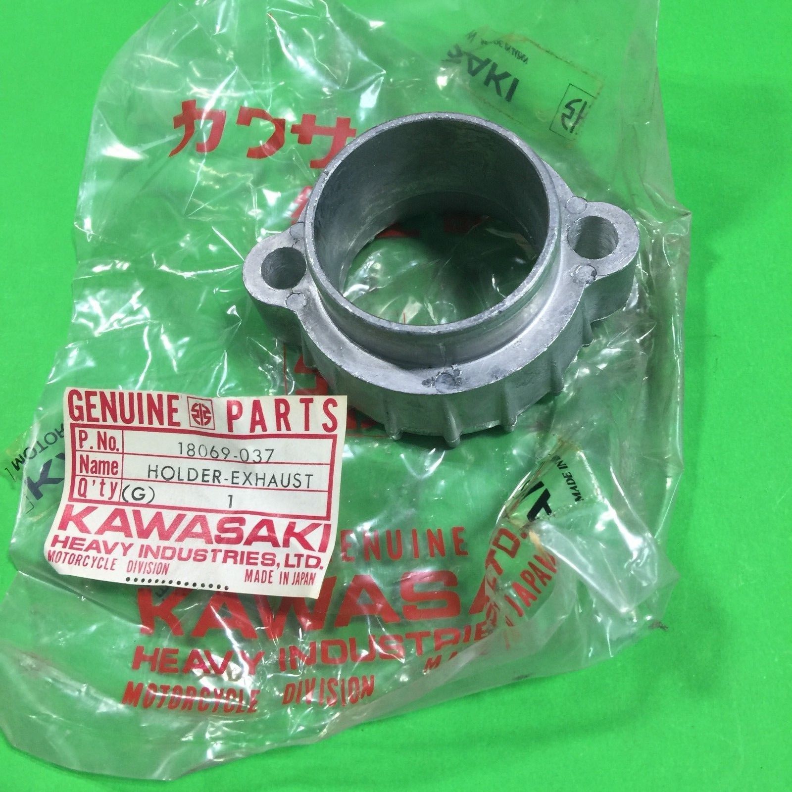 Kawasaki,18069-037,  HOLDER-EXHAUST PIPE ,kexh1