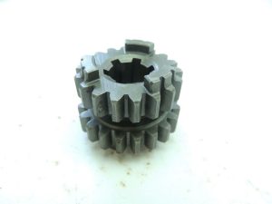 yamaha ,Gear, 3Rd Pinion , 1w1-17131-01-00 , 2W5-17131-00-00 , g41