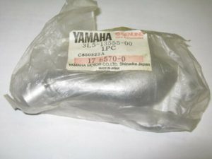 Yamaha 3L5-13555-00-00 MANIFOLD, INTAKE , int6
