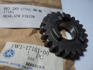 yamaha , 1w1-17161-00 ,Gear, 6Th Pinion 2W5-17161-00-00 , g41