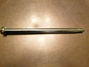 Yamaha 1W2-25381-00-00 Superseded by 5X3-25381-00-00 - AXLE,WHEEL , bul18