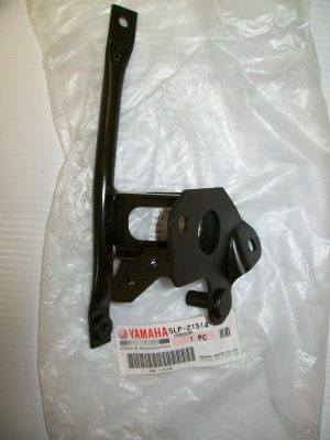 Yamaha 5LP-21514-00-00 STAY, FENDER 2 , bul2