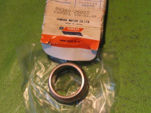 yamaha ,Bush, Spec''l Shape 90389-26022-00 , tr5
