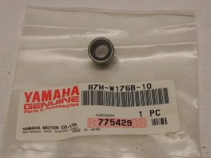 s-l1600 Yamaha 87M-W176B-10-00 ROLLER, WITH BUSH , br14