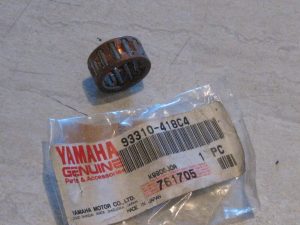 yamaha , 93310-41810-00 Superseded by 93310-418C4-00 - BEARING CYL #10 , br2