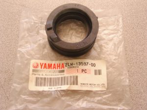 Yamaha 2LM-13597-01-00 JOINT, CARBURETOR 3 , int9