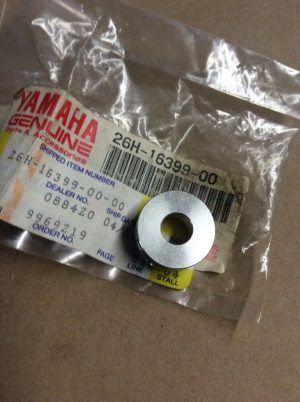Yamaha 26H-16399-00-00 Superseded by 26H-Y1639-00-00 - GUIDE, PUSH ROD , su3