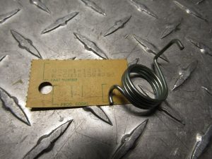 Kawasaki,NOS,OEM,NEW, 92081-1254 LH  SPRING,FOOTREST , kfr2