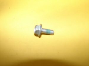 Yamaha 90109-065G4-00 Superseded by 90105-06109-00 - BOLT, FLANGE , b4