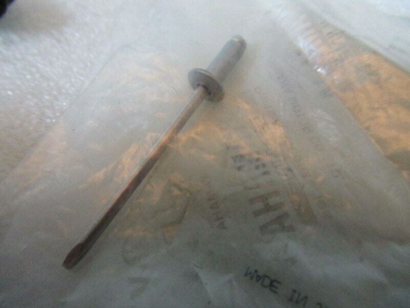 Yamaha 90267-32004-00 RIVET, BLIND, cl8