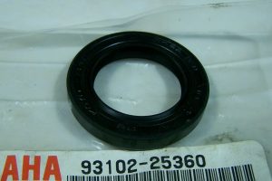 Yamaha 93102-25360-00 OIL SEAL , se21