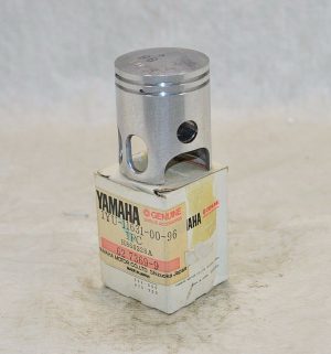 s-l1600 Yamaha 1YU-11631-00-96 Superseded by 3CP-11631-00-96 - PISTON STD , p14