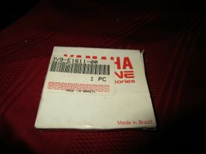 Yamaha 3V9-E1611-10-00 RING, PISTON  , r15