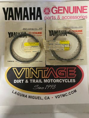 Yamaha ,OEM,NOS,Piston Ringset Std 2A2-11610-00, pair , XS400 , stp10
