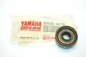 Yamaha 93103-12119-00 OIL SEAL , se19