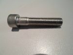Yamaha 91314-08040-00 BOLT , b4