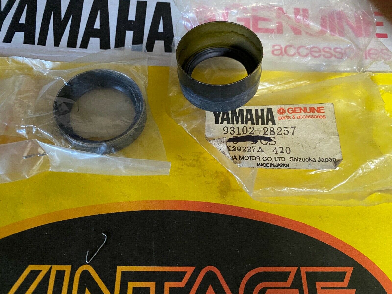 yamaha , 93102-28256 ,93102-28257