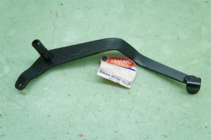 Yamaha OEM Rear Brake Pedal  401-27211-00-33 , bul5