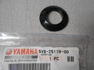 Yamaha 5V6-25118-00-00 COVER, HUB DUST, se15