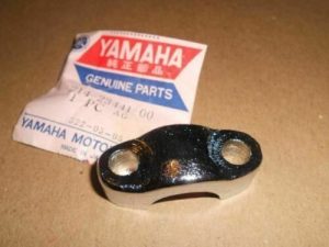 Yamaha ,Handle Upper Crown ,214-23441-00 , fr8