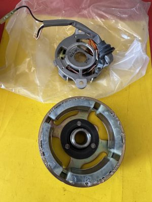IMG_0988 yamaha , cdi magneto assembly , 4x4-85500-m0 ,el1