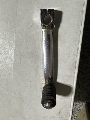 Yamaha 4H7-18111-00-00 PEDAL, SHIFT,  lev3