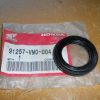 s-l1600 Honda 91257-VM0-004 DUST SEAL , hse1