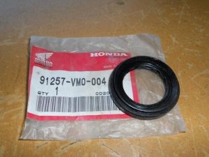 s-l1600 Honda 91257-VM0-004 DUST SEAL , hse1