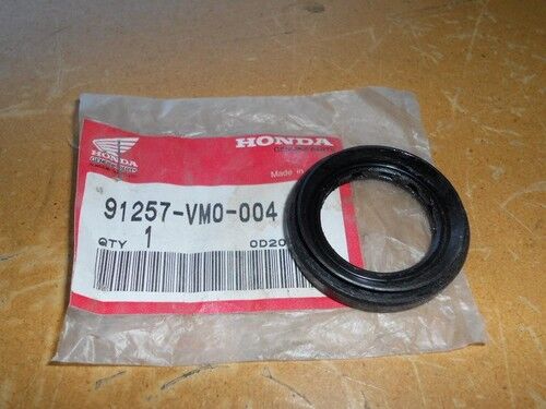 Honda 91257-VM0-004 DUST SEAL , hse1