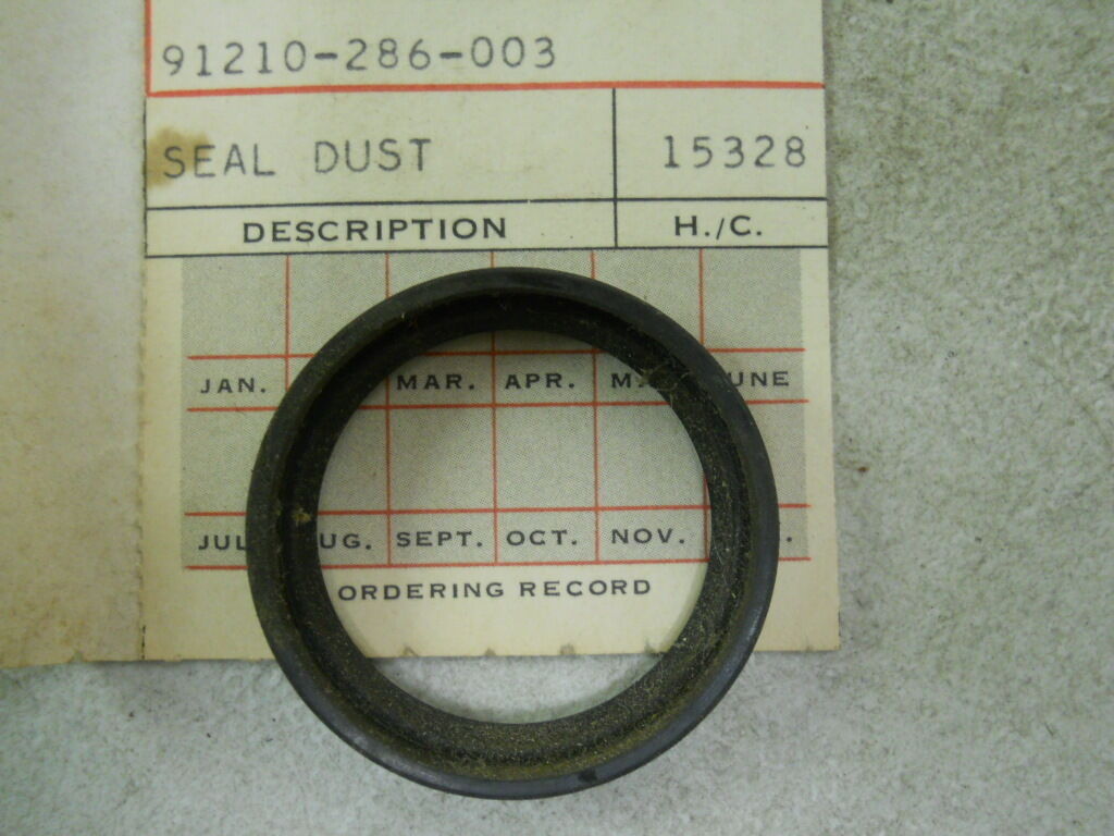 Honda 91210-286-003 DUST SEAL, hse1